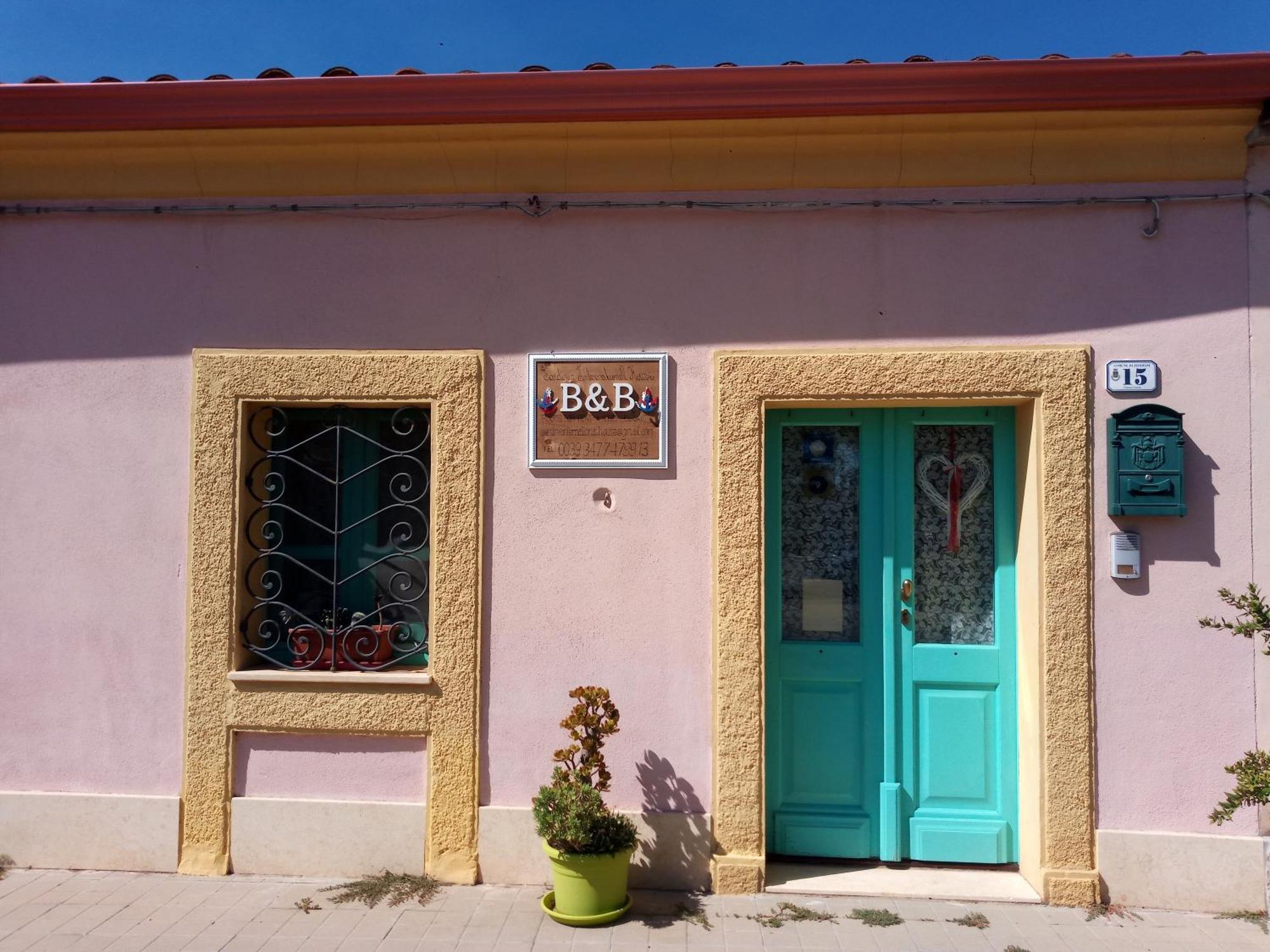 Zeddiani Sardinia Eco Vegan House B&B 외부 사진