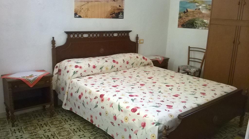 Zeddiani Sardinia Eco Vegan House B&B 외부 사진